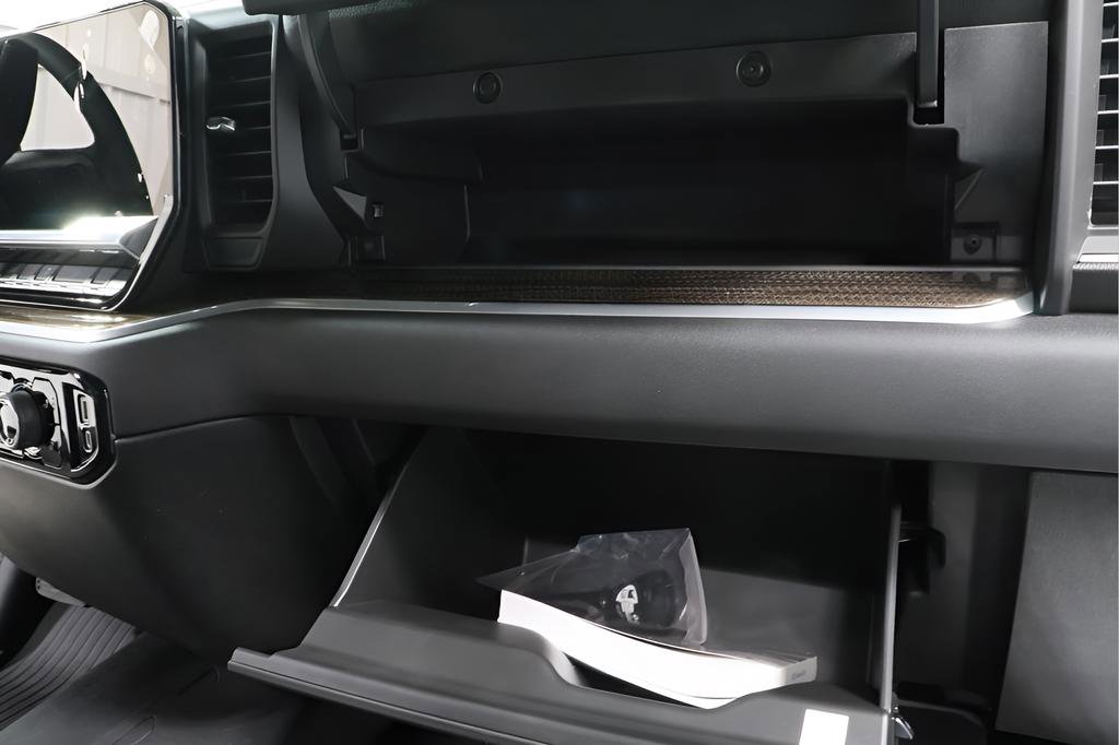 New 2026 Chevrolet Silverado 1500 LT w/ All Star Edition Plus image 30