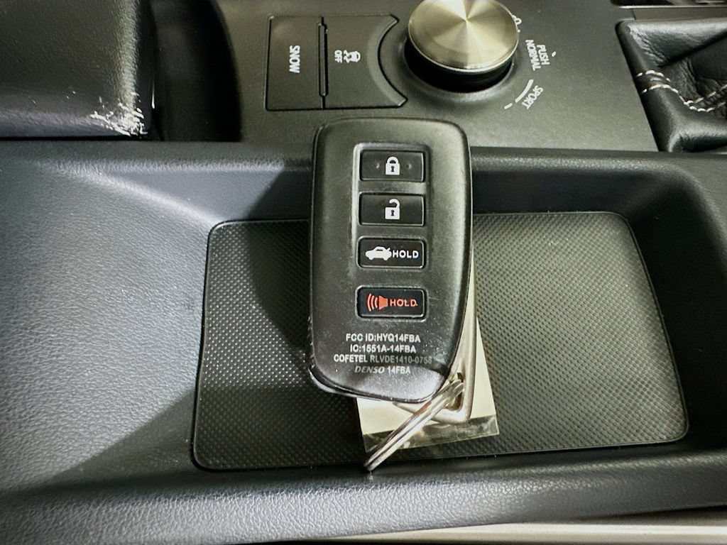 Used 2017 Lexus IS 200t RWD image 40