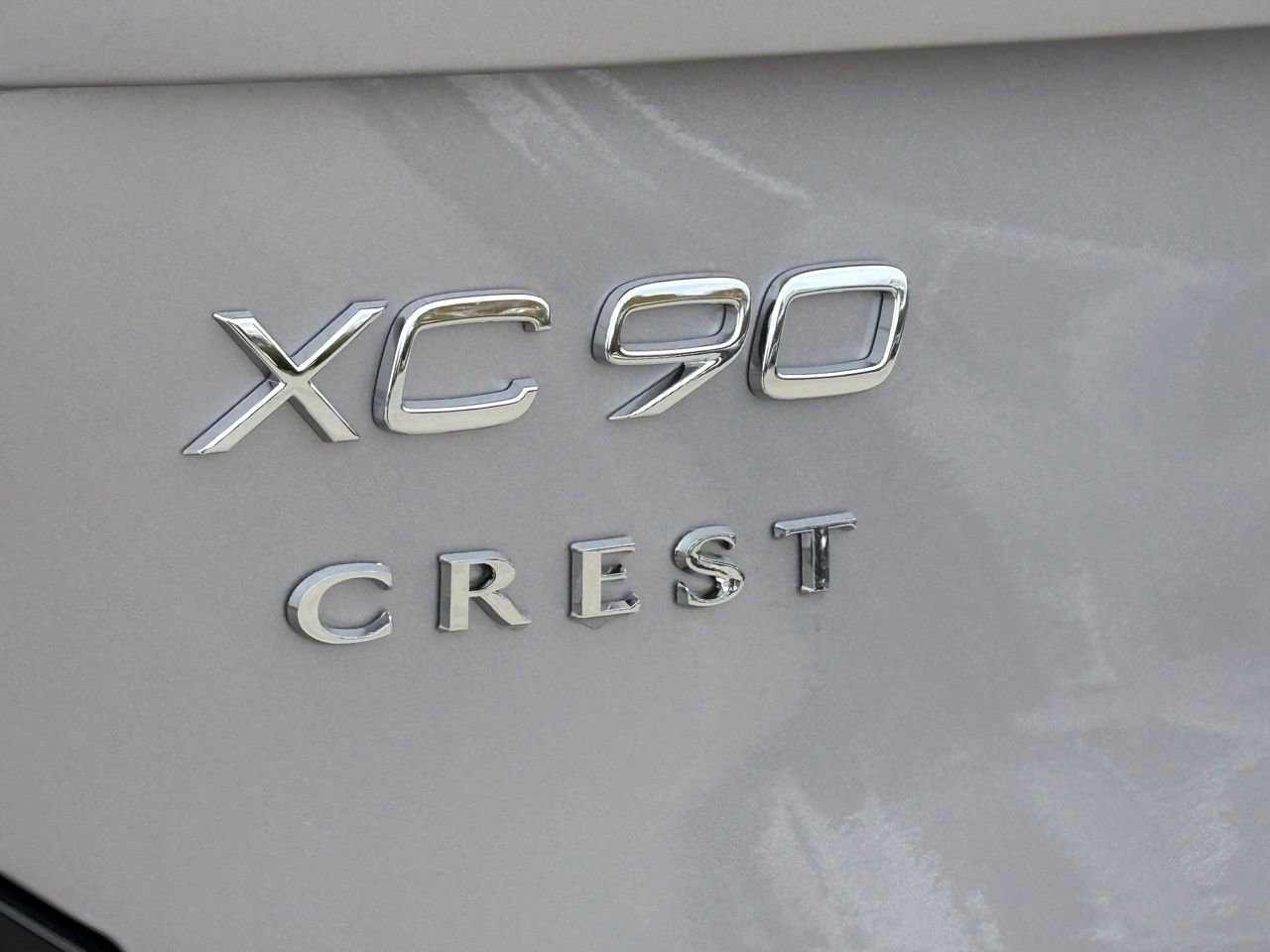 New 2026 Volvo XC90 B6 Core w/ Protection Package Premier image 8