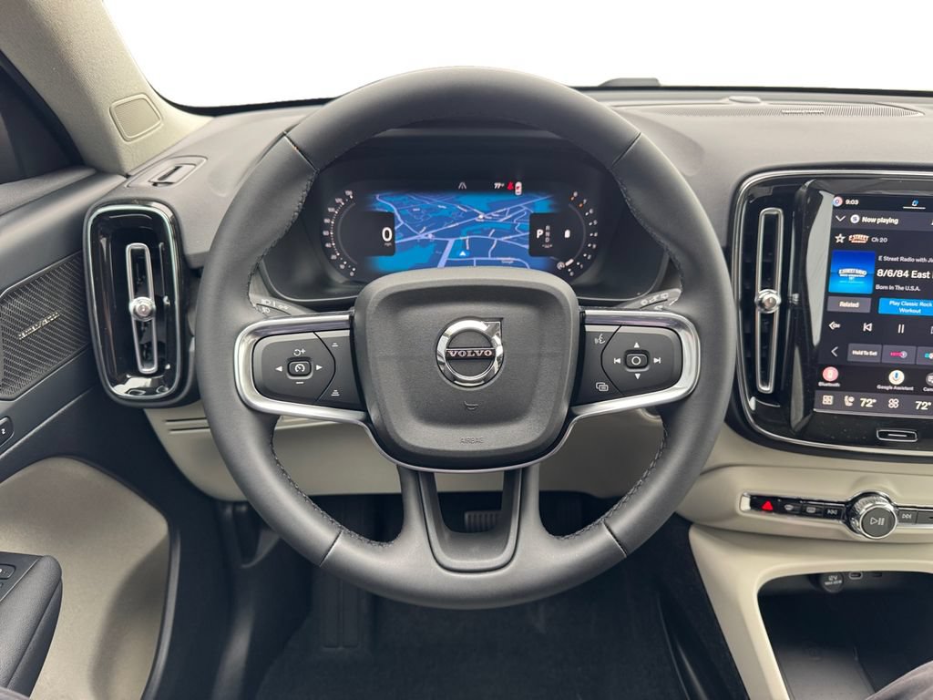 New 2026 Volvo XC40 B5 Ultra w/ Protection Package Premier AWD/4WD image 13