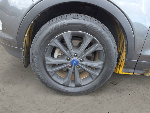 Used 2017 Ford Escape SE image 14