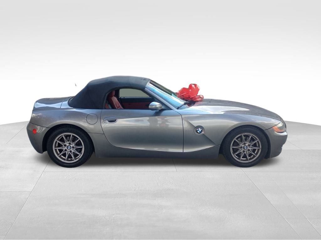 Used 2004 BMW Z4 2.5i image 4