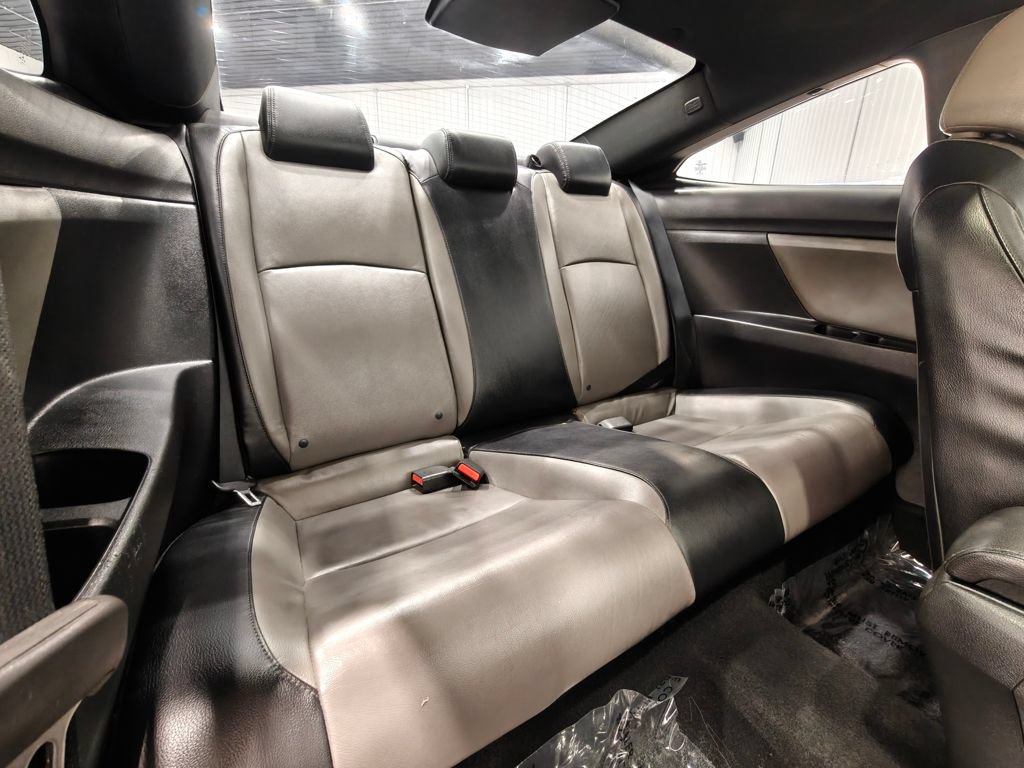 Used 2016 Honda Civic Touring image 22