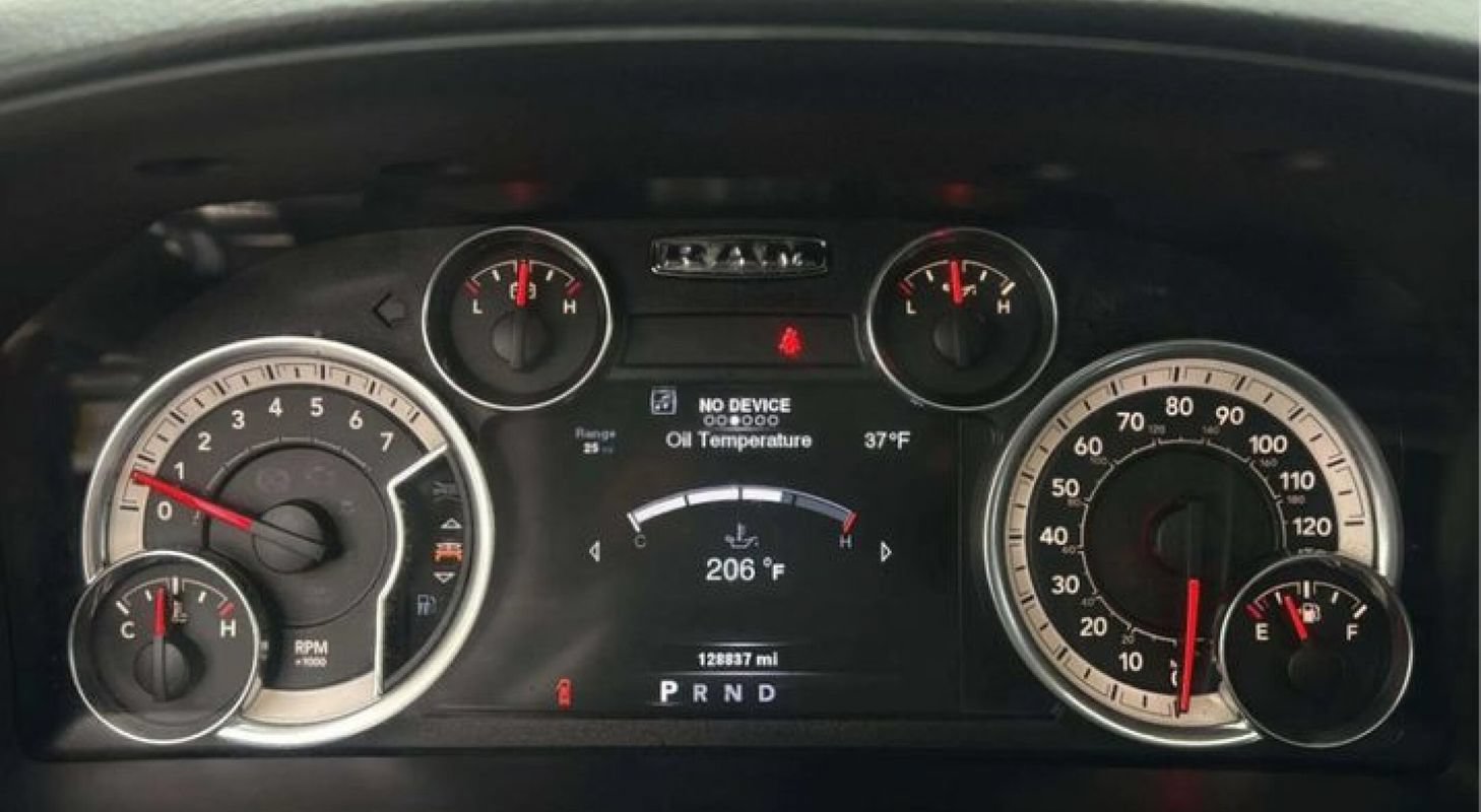 Used 2014 RAM 2500 Laramie w/ Convenience Group AWD/4WD image 12