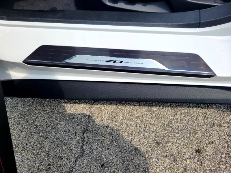 Used 2023 Chevrolet Corvette Stingray Premium Conv w/ Z51 Performance Package image 20