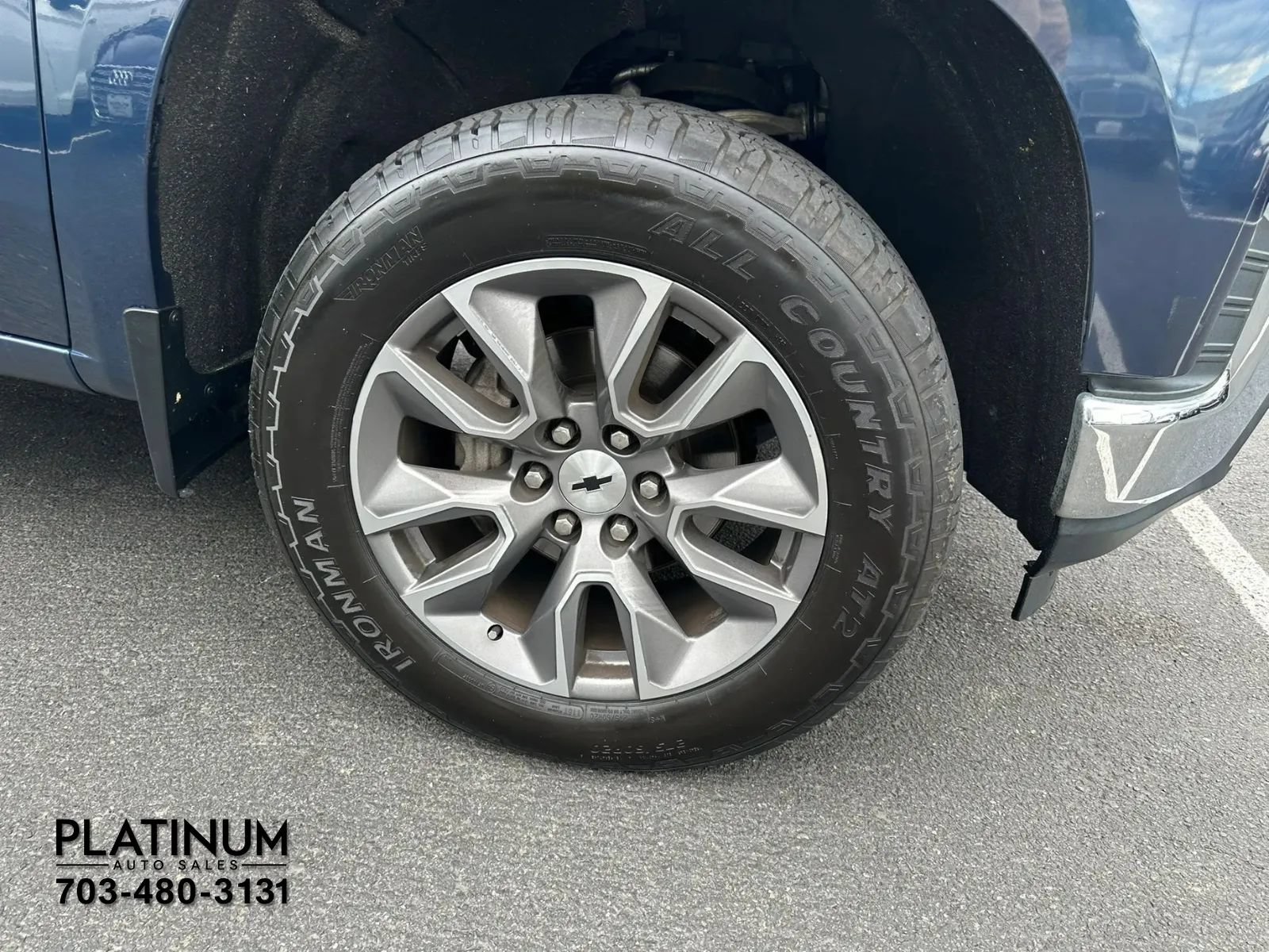 Used 2019 Chevrolet Silverado 1500 LT w/ All-Star Edition AWD/4WD image 22