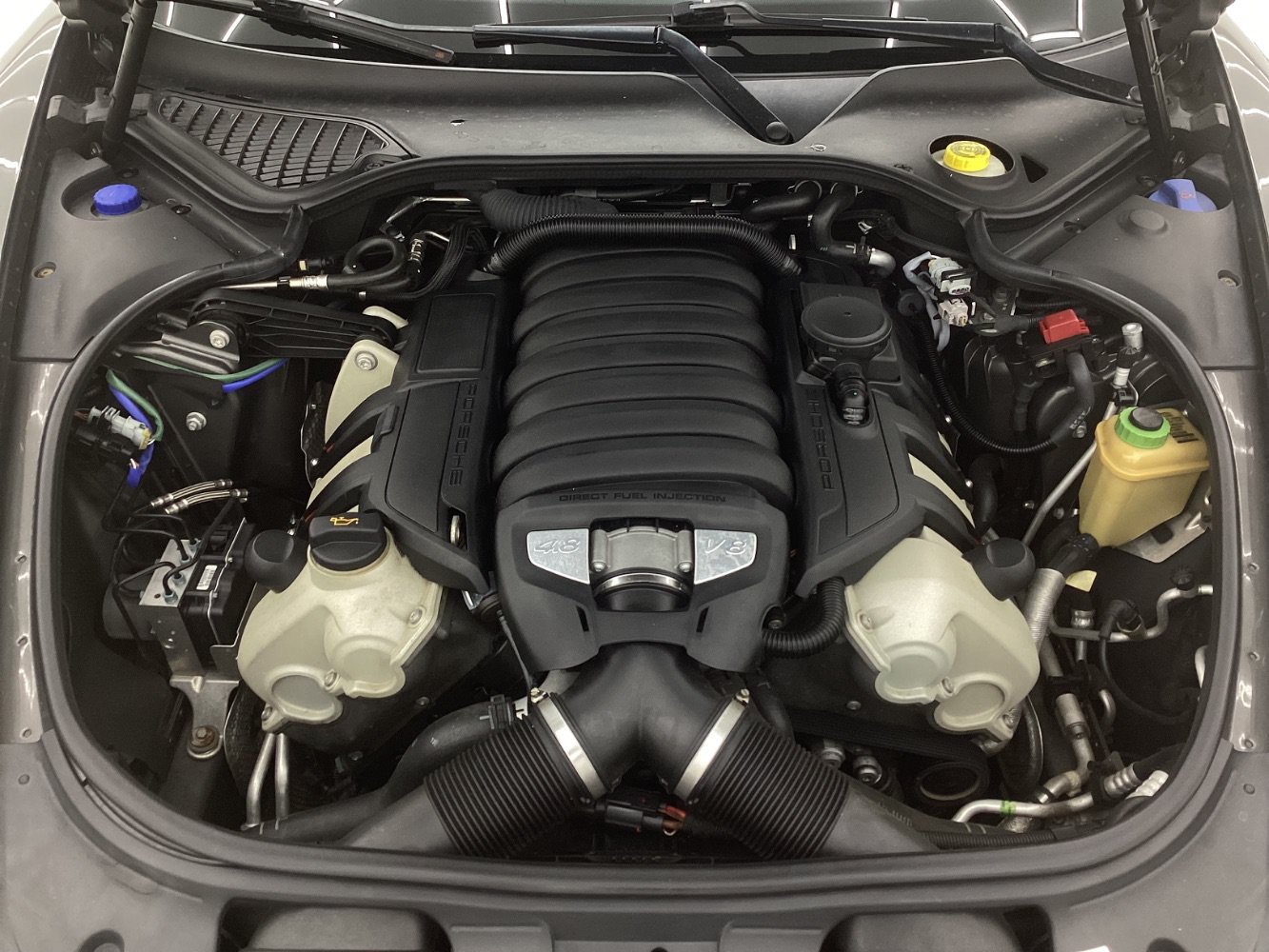Used 2013 Porsche Panamera S RWD image 44