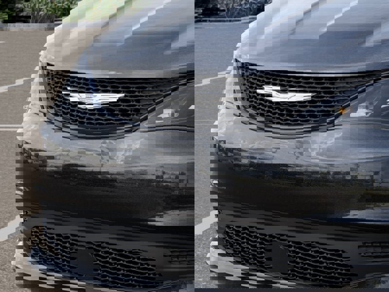 New 2026 Chrysler Voyager LX image 32