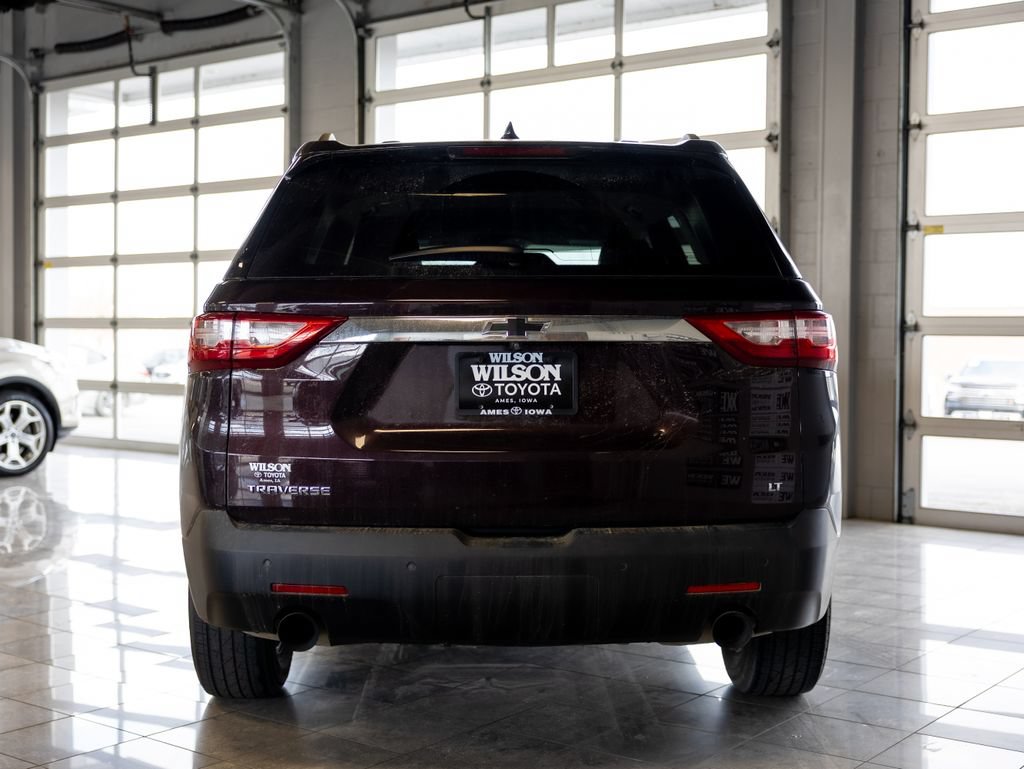 Used 2021 Chevrolet Traverse LT FWD image 4