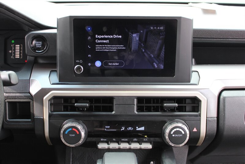 Used 2024 Toyota Tacoma SR5 AWD/4WD image 18