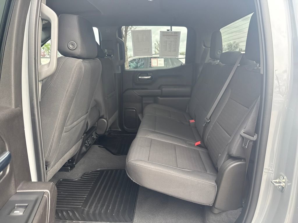 Used 2024 Chevrolet Silverado 1500 Custom Trail Boss w/ LPO, Dark Essentials Package image 27