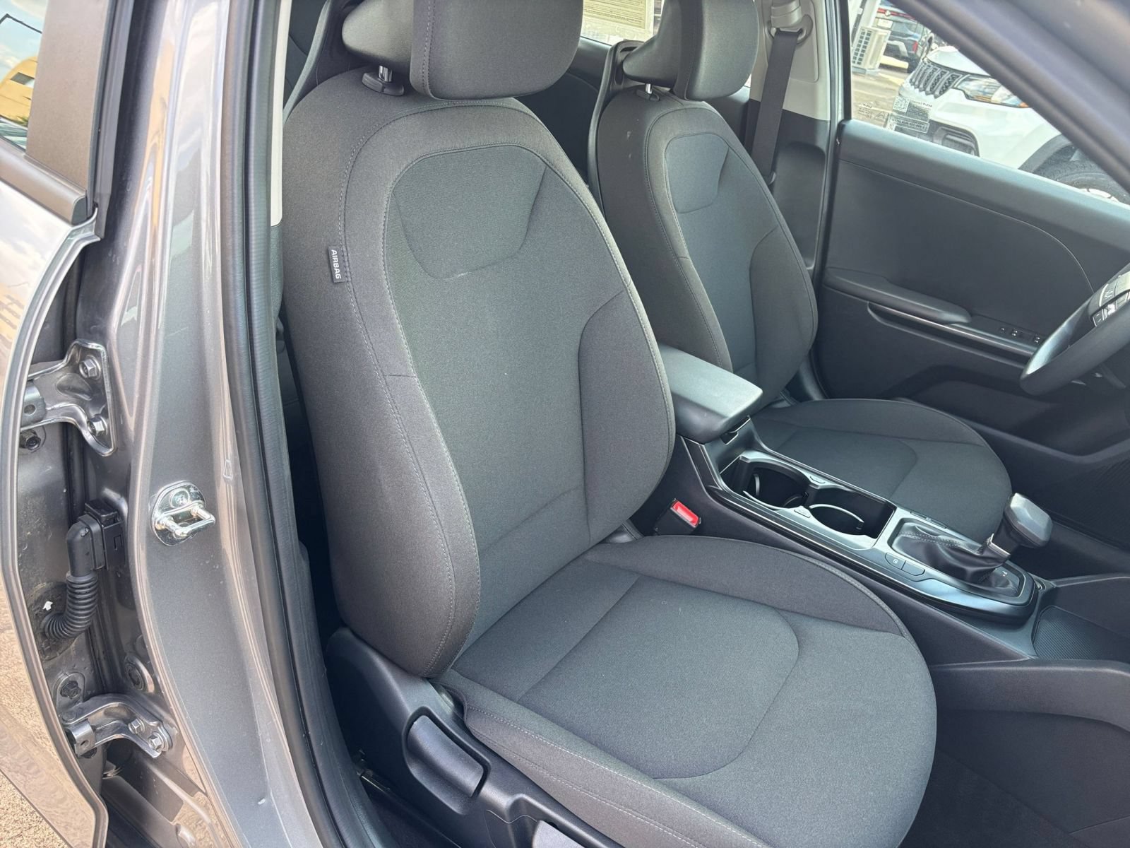 Used 2026 Kia K4 FWD image 34