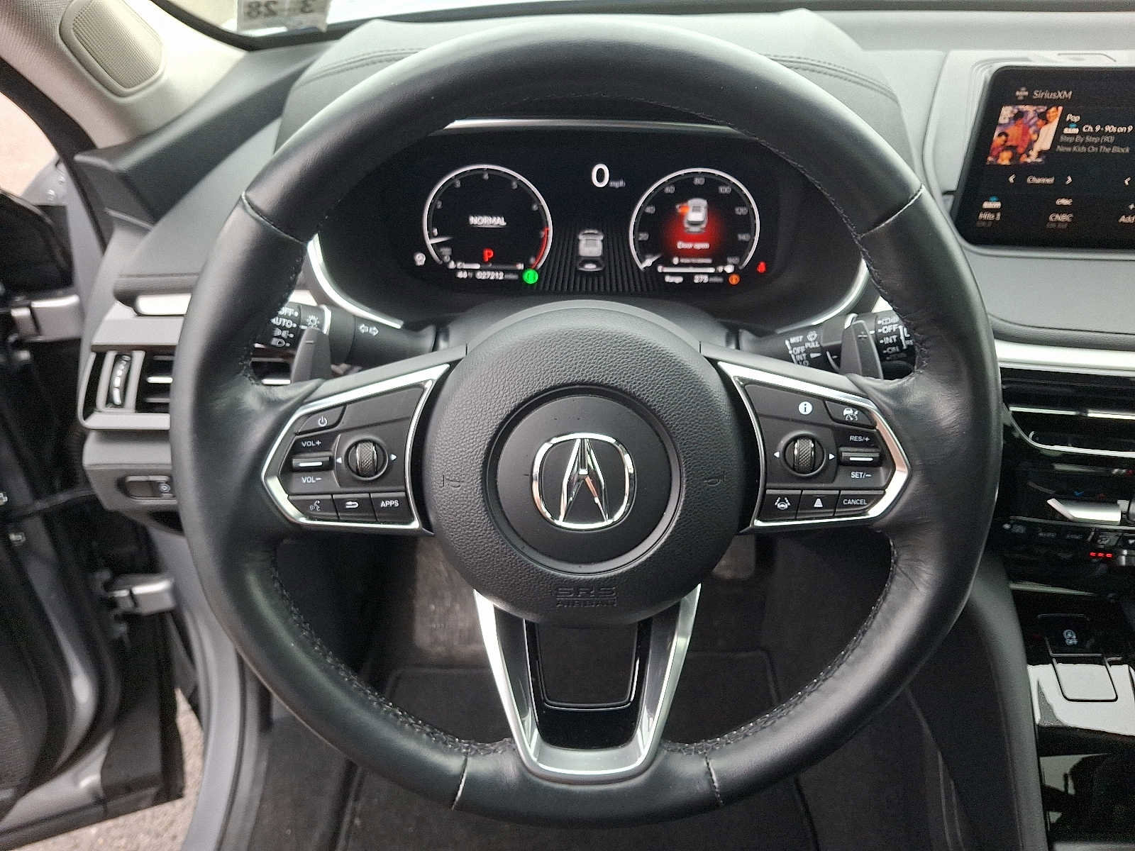 Used 2023 Acura MDX SH-AWD image 21