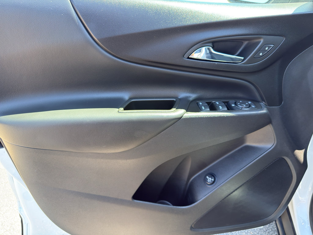 Certified 2023 Chevrolet Equinox LT FWD image 13