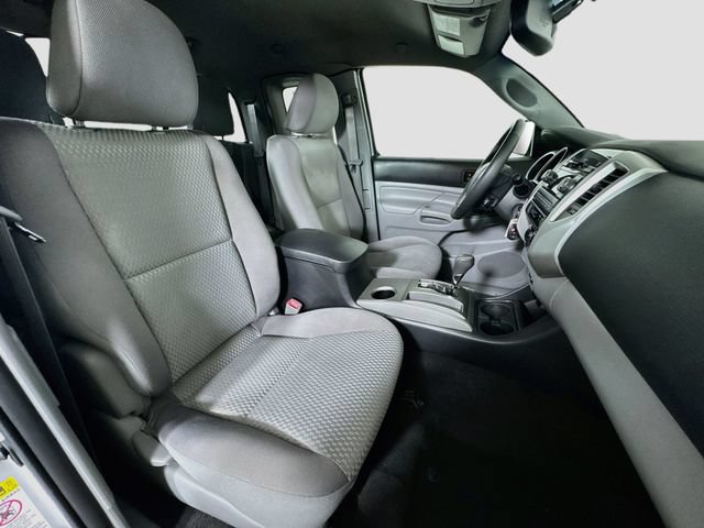 Used 2012 Toyota Tacoma 4x4 Access Cab w/ SR5 Pkg image 29