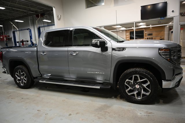 New 2026 GMC Sierra 1500 SLT w/ SLT Premium Plus Package image 4
