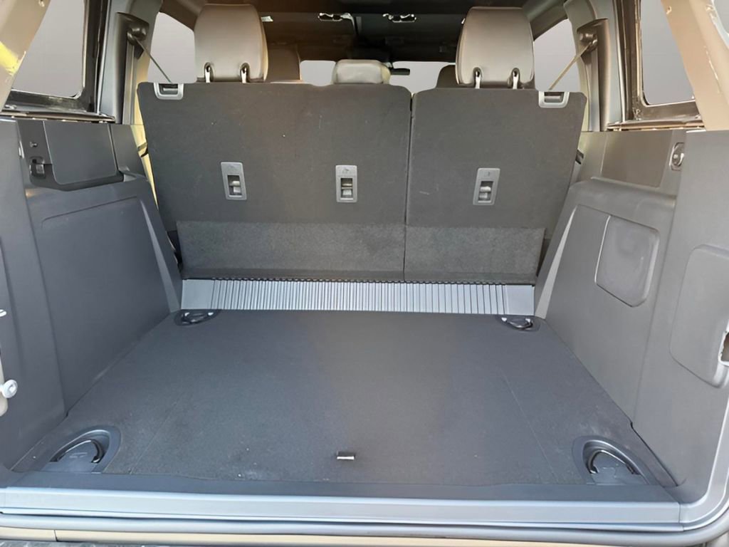 New 2025 Ford Bronco Outer Banks w/ Sasquatch Package image 15