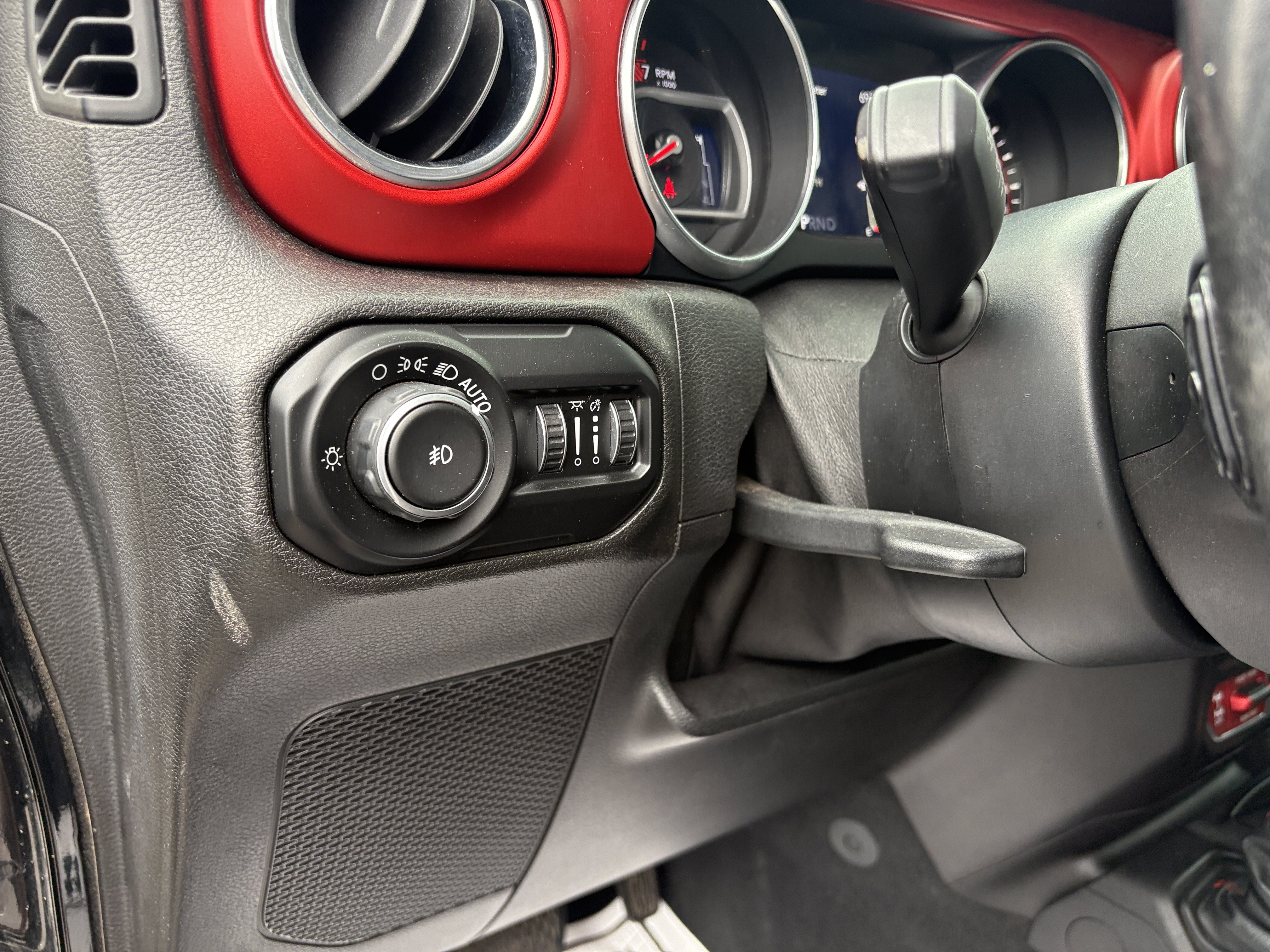 Used 2020 Jeep Wrangler Unlimited Rubicon AWD/4WD image 19