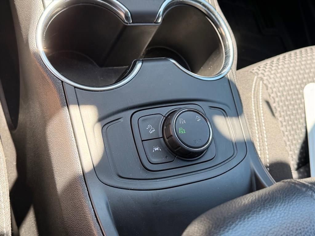 Used 2022 GMC Terrain SLE AWD/4WD image 22
