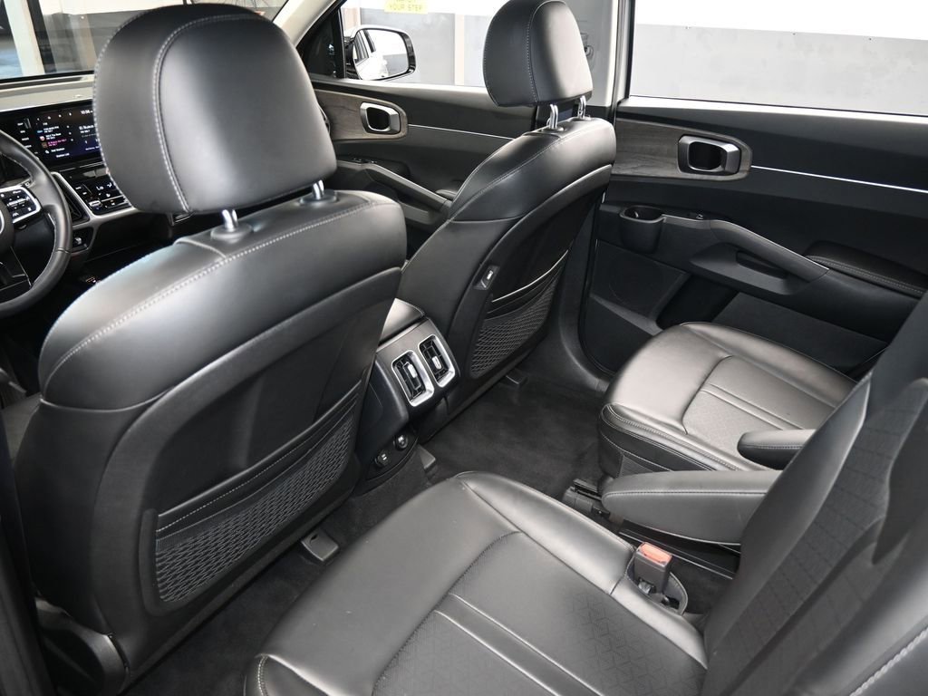 Used 2023 Kia Sorento X-Line EX image 37