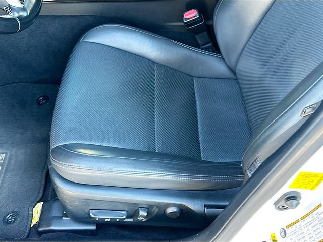 Used 2017 Lexus IS 200t image 18