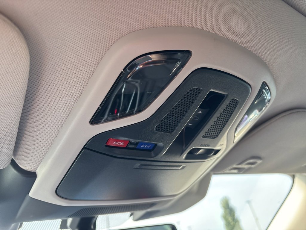 Used 2025 Subaru Outback Limited w/ Popular Package #2 image 20