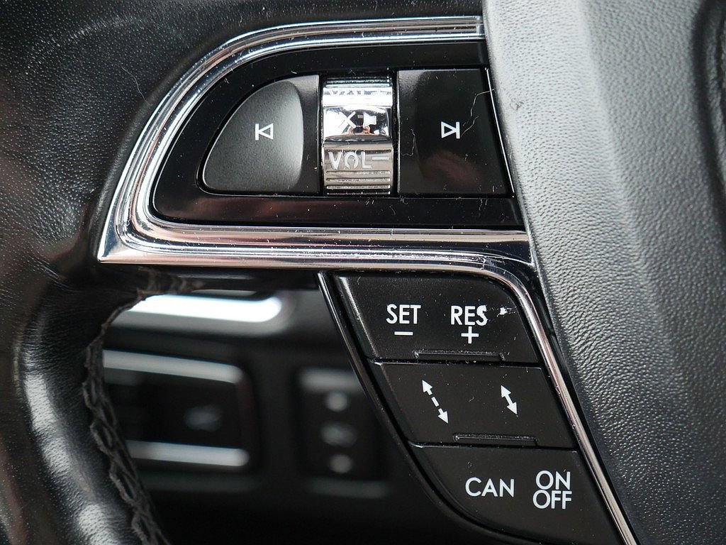 Used 2019 Lincoln Navigator Reserve AWD/4WD image 30