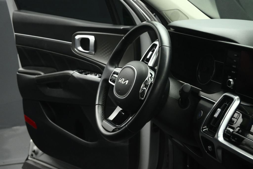 Used 2022 Kia Sorento SX AWD/4WD image 63
