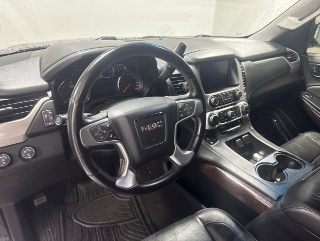 Used 2016 GMC Yukon XL SLT w/ Enhanced Security Package AWD/4WD image 12