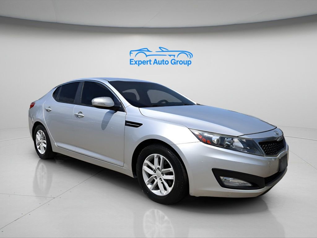 Used 2012 Kia Optima LX w/ Convenience Pkg image 5