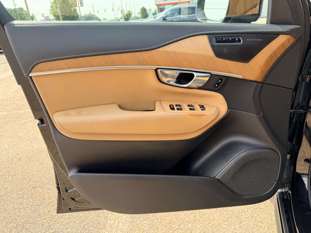 Used 2019 Volvo XC90 T6 Inscription w/ Protection Package AWD/4WD image 17