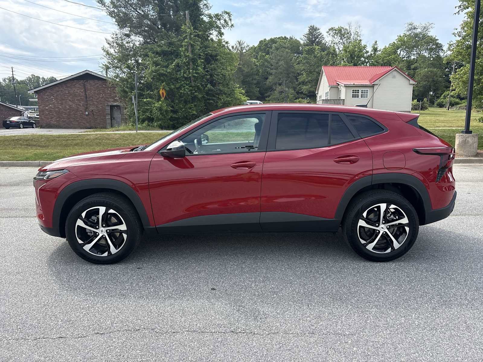 Used 2026 Chevrolet Trax RS w/ Driver Confidence Package FWD image 9