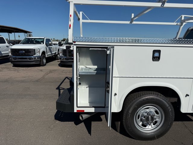 New 2026 Ford F250 XL w/ XL Chrome Package image 9