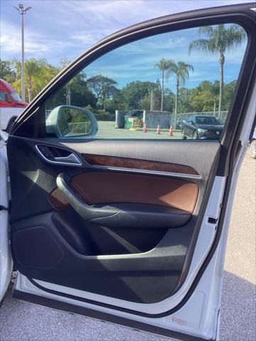 Used 2018 Audi Q3 2.0T Premium w/ Convenience Package image 29