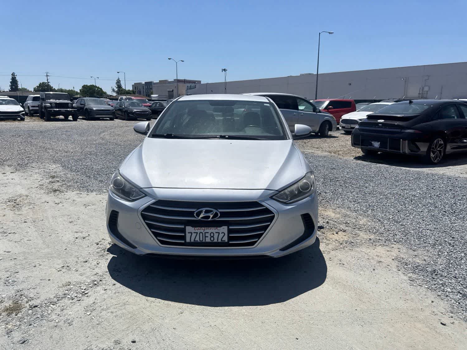 Used 2017 Hyundai Elantra SE FWD video 2