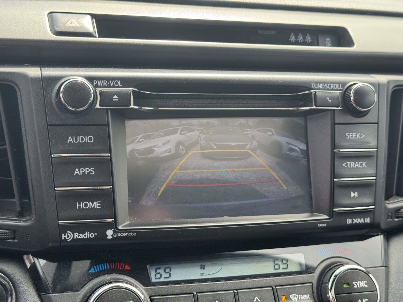 Used 2018 Toyota RAV4 SE w/ Power Extra Value Package AWD/4WD image 21