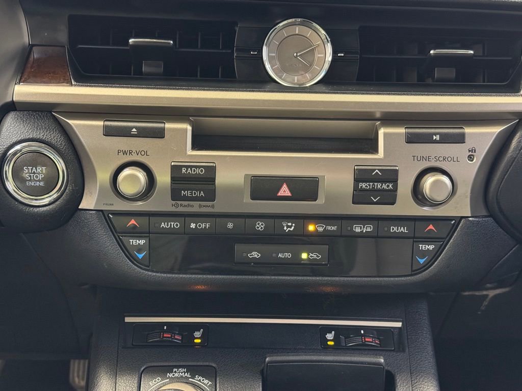 Used 2013 Lexus ES 350 w/ Premium Pkg image 40