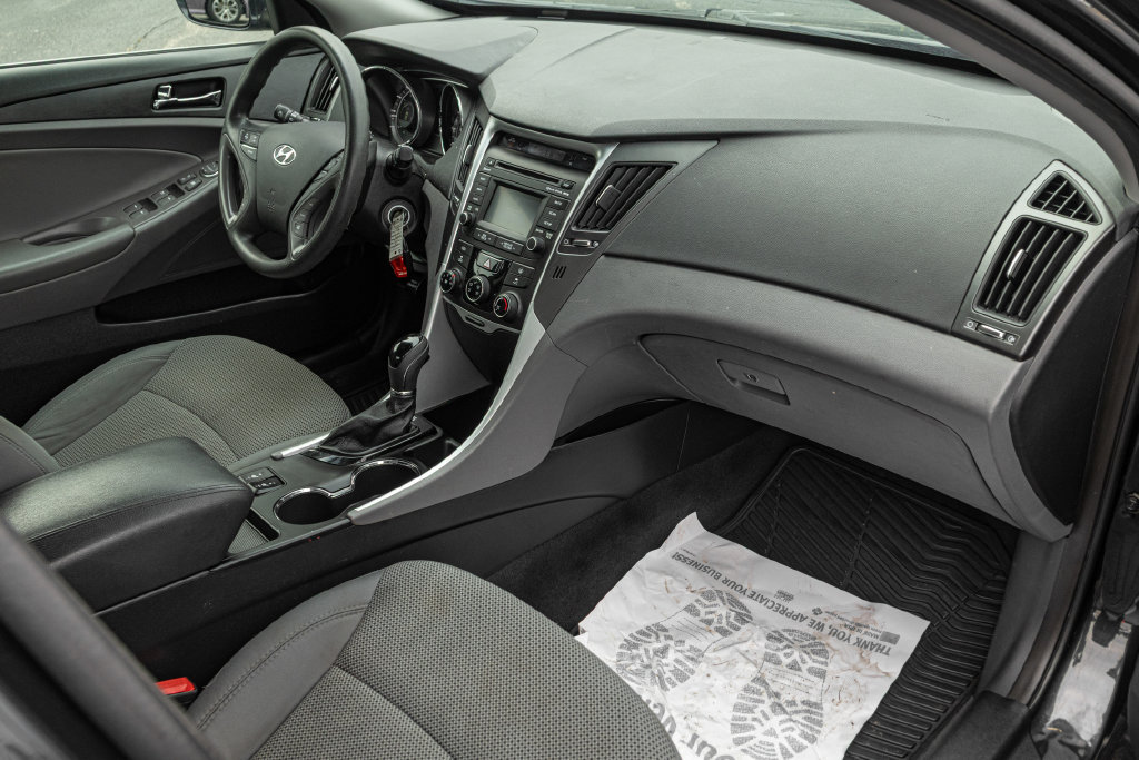 Used 2014 Hyundai Sonata GLS w/ Popular Equipment Group 2 FWD image 29
