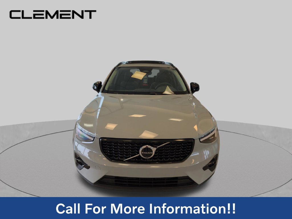 New 2026 Volvo XC40 B5 Plus w/ Protection Package Premier AWD/4WD image 9