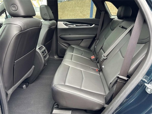 Certified 2025 Cadillac XT5 Premium Luxury image 11