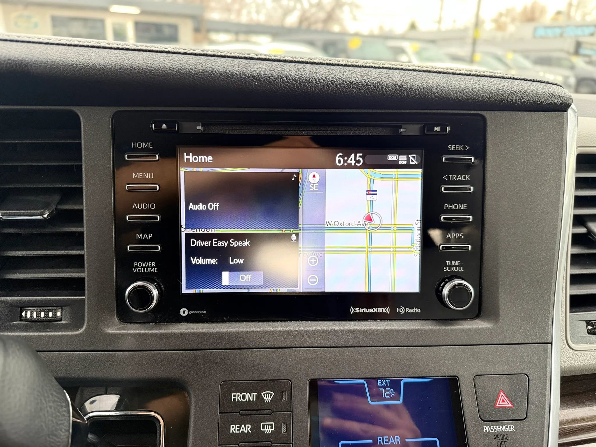 Used 2018 Toyota Sienna XLE w/ XLE Navigation Package FWD image 31