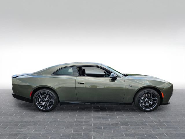 Used 2026 Dodge Charger Scat Pack w/ Blacktop Package AWD/4WD image 4