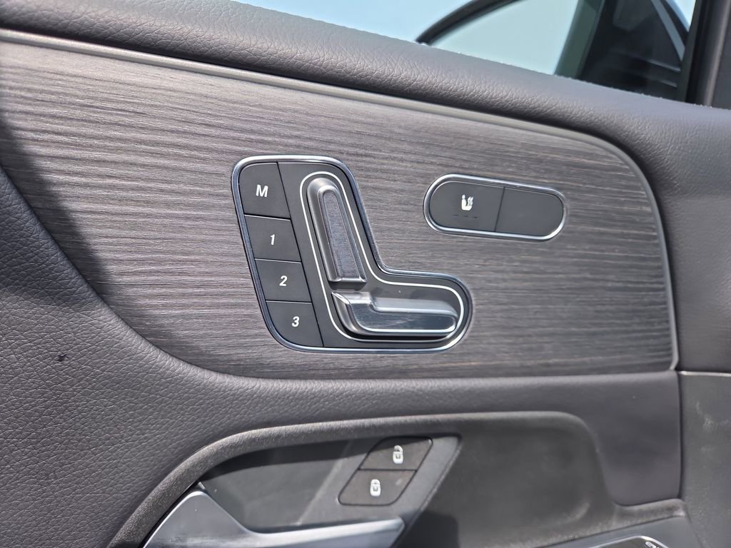Certified 2026 Mercedes-Benz GLB 250 GLB 250 image 14