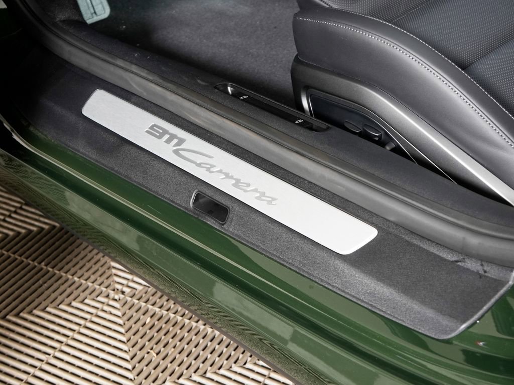 New 2026 Porsche 911 Carrera RWD image 21