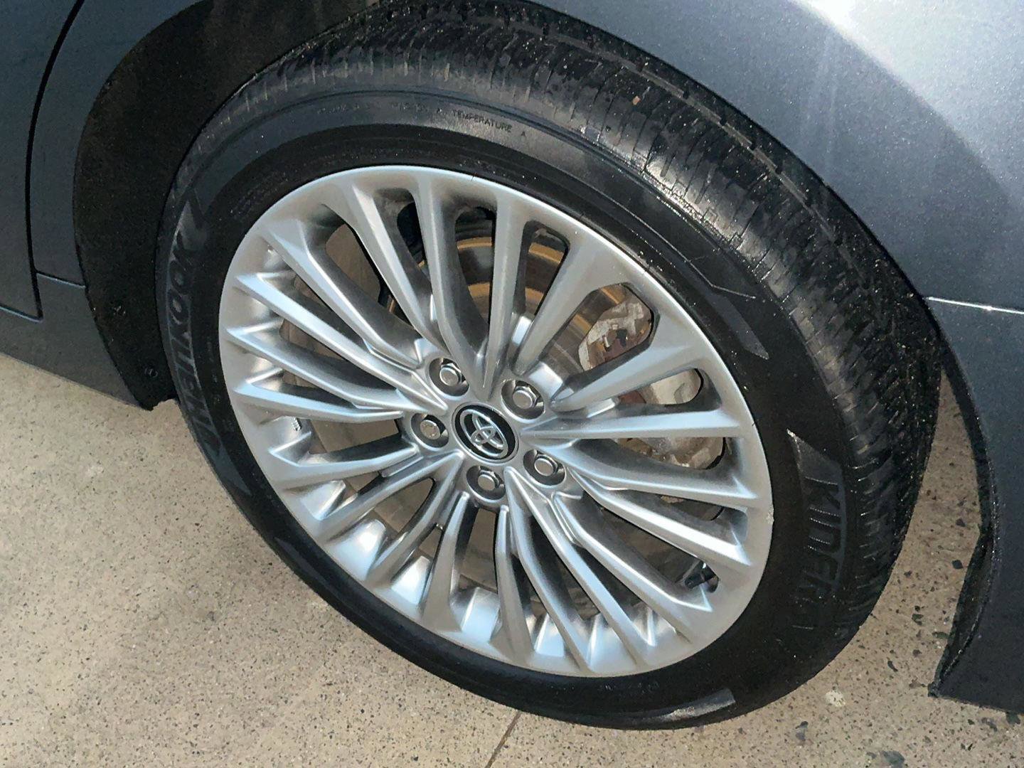 Used 2020 Toyota Avalon Limited w/ Advanced Safety Package image 10