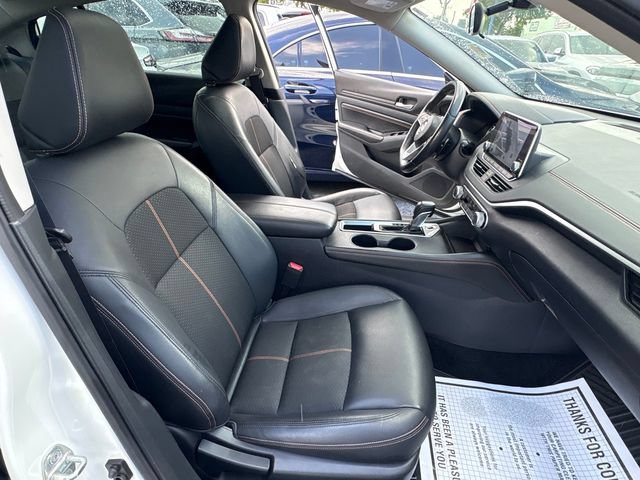 Used 2019 Nissan Altima 2.5 SR w/ SR Premium Package FWD image 17