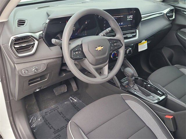 New 2026 Chevrolet TrailBlazer LT w/ Driver Confidence Package image 21