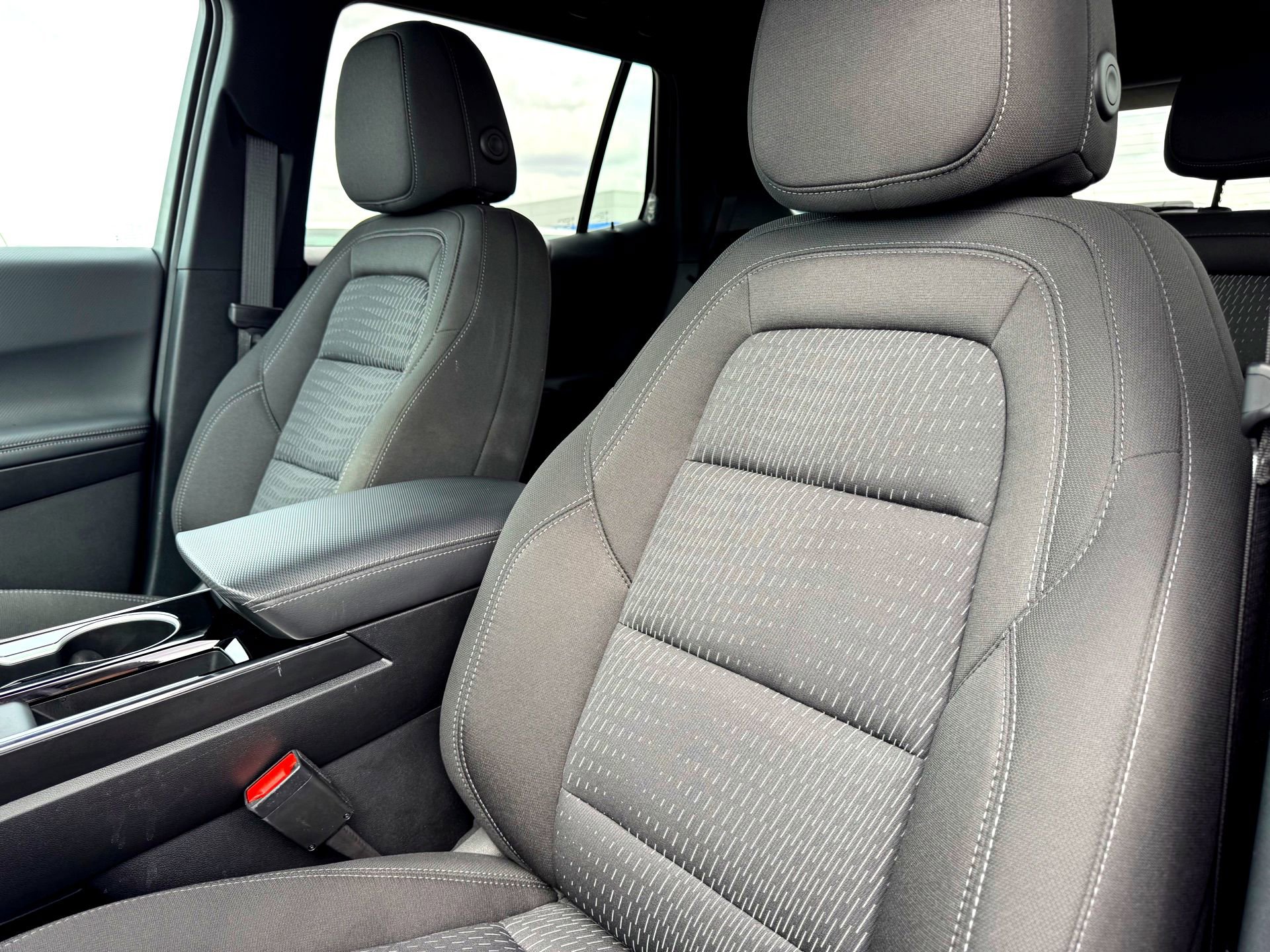 Used 2026 Chevrolet Equinox LT image 14