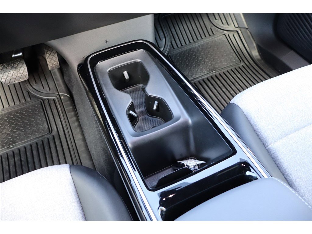 Used 2023 Volkswagen ID.4 Pro image 30