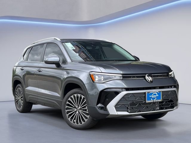 New 2026 Volkswagen Taos SE